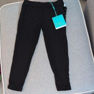 Posh Peanut Toddler Black Ribbed Ruffle Bum Leggings 2T NWT